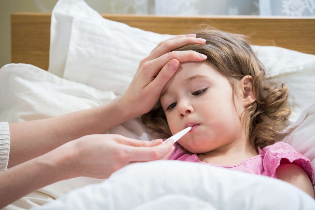 Paralen Sus: Sirup pre deti a dojčatá na chrípku, horúčku a bolesť zubov či hlavy