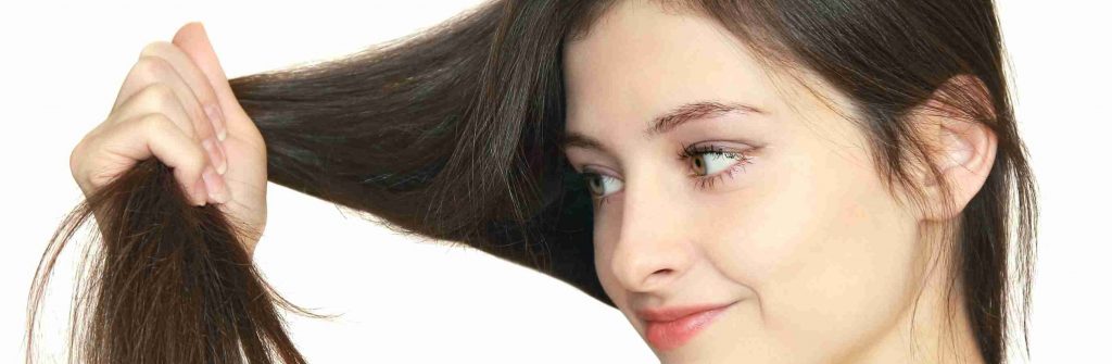 6 rád, čo pomáha a čo je dobré použiť na mastné vlasy a to aj na tie extrémne mastné