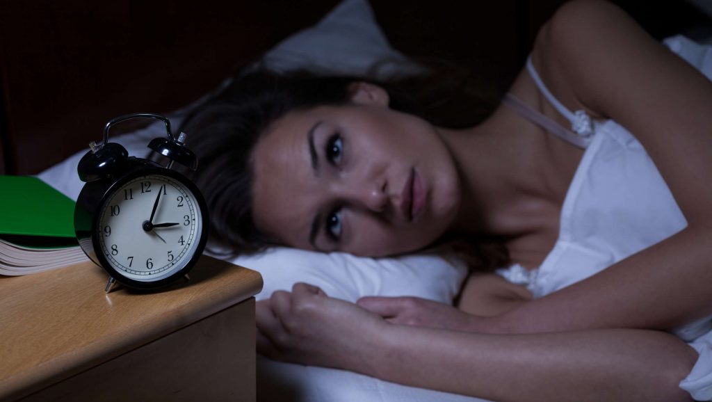 7 tipov, čo je dobré, čo pomáha a čo funguje na nespavosť a ako proti nej bojovať