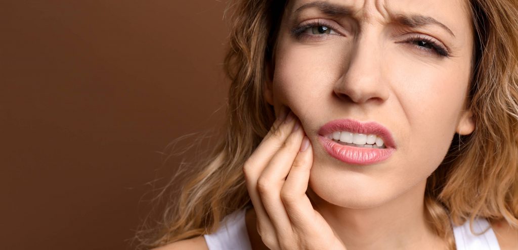 Viete, čo najviac pomáha na bolesť zubov v tehotenstve? Tu sú tipy aj na silné bolesti