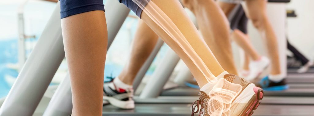 Čo spôsobuje bolesť kostí na nohe, ruke či v celom tele, kedy nastáva a aká je liečba