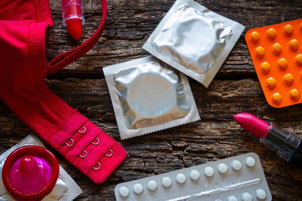 Antikoncepcia pre ženy, hormonálna aj nehormonálna a ktorá je najlepšia podľa veku