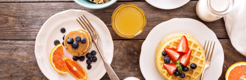 Môžu byť sladké raňajky zdravé? Tu je odpoveď a recepty na rýchle a výživné raňajky
